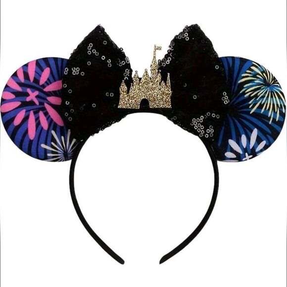Disney Mickey Mouse Castle Ears - Picture 1 of 3